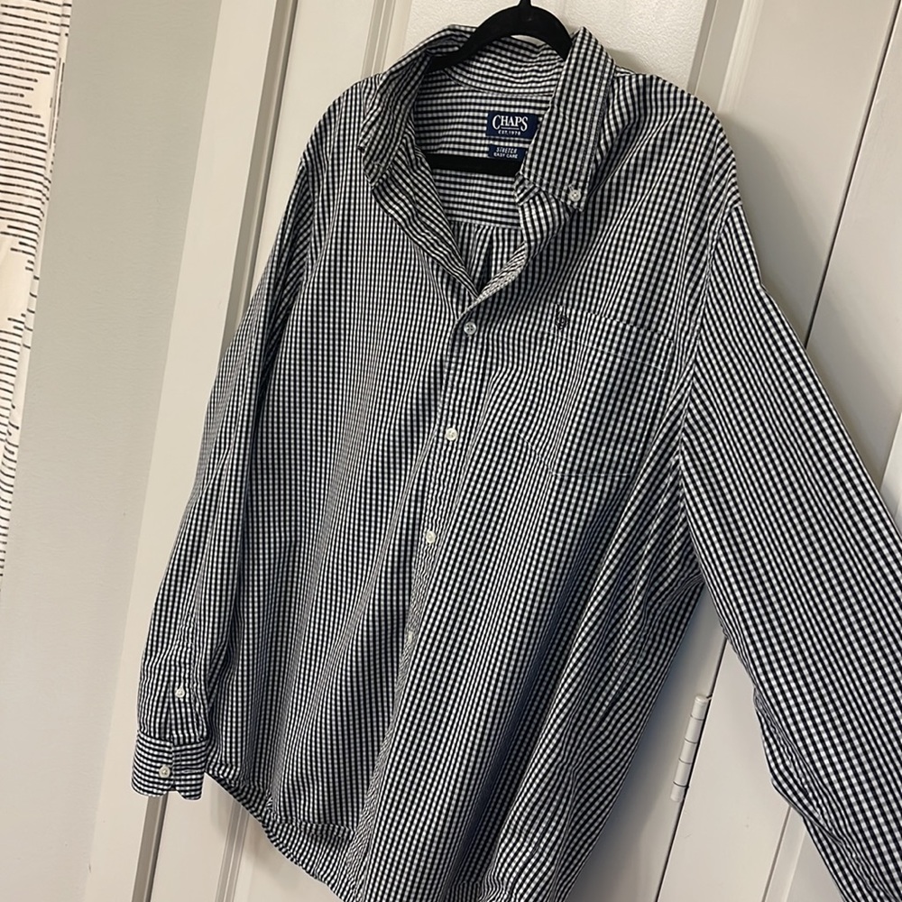 Black and white plaid long sleeve button down ax XXL